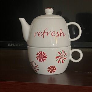 Home Interiors Refresh White and Red Tea Set-EUC